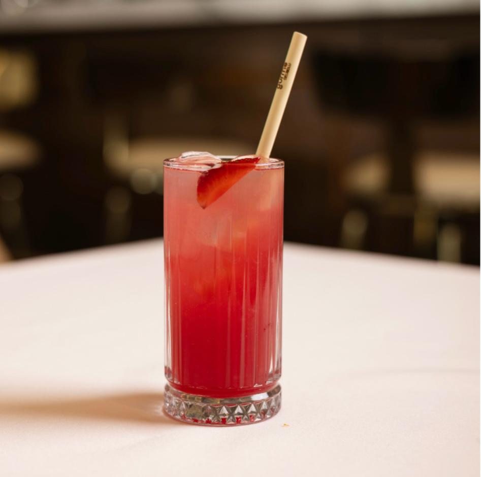 ÇİLEKLİ LİMONATA